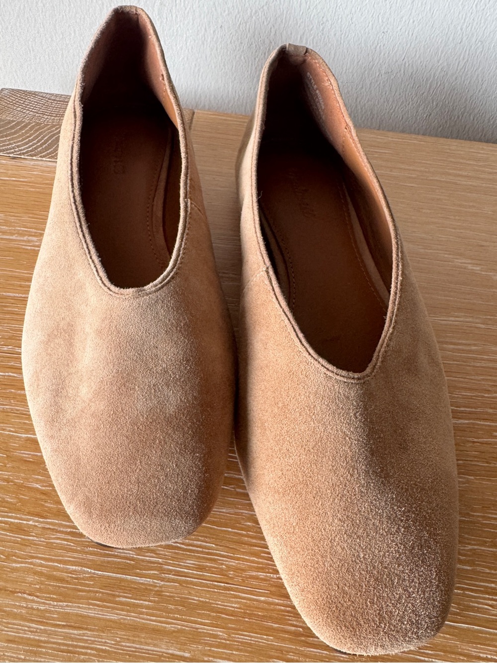 NWOB MADEWELL Women’s The Mylie Ballet Flat in Tawny Khaki Suede Size 8 NX064 - Picture 2 of 16